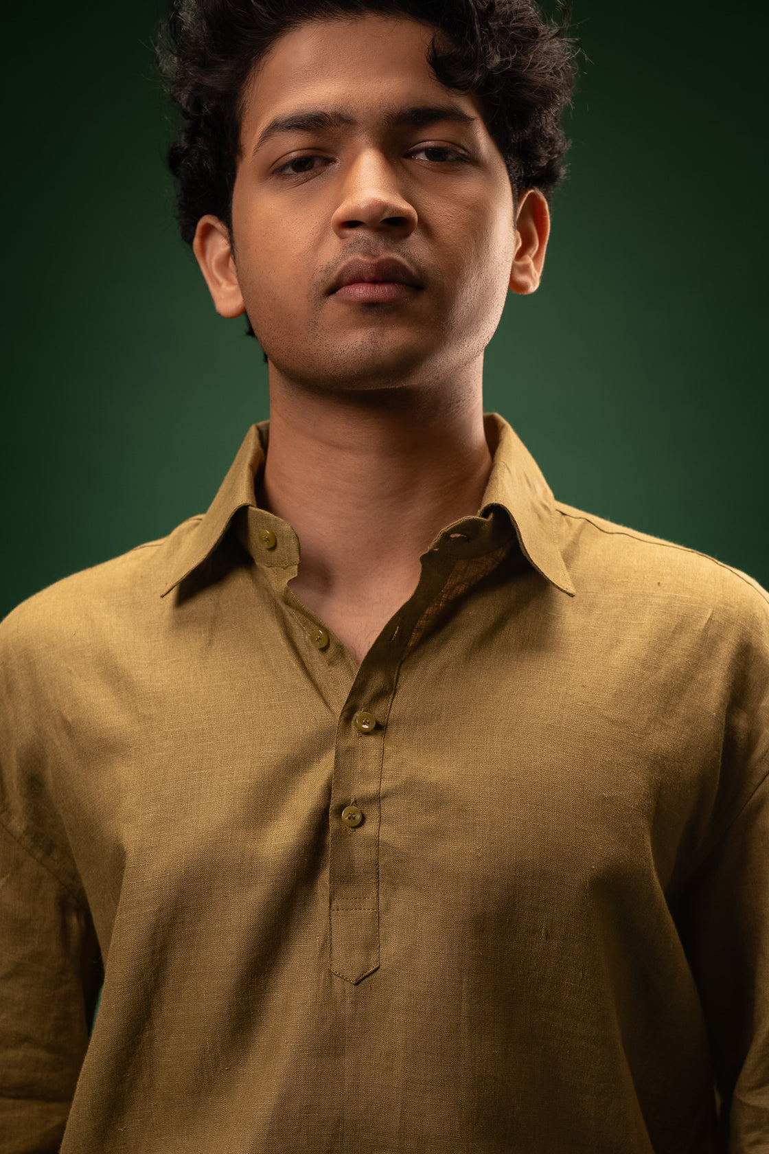 Murk & Moss | OV Short K | 100% Pure Linen | Olive Green