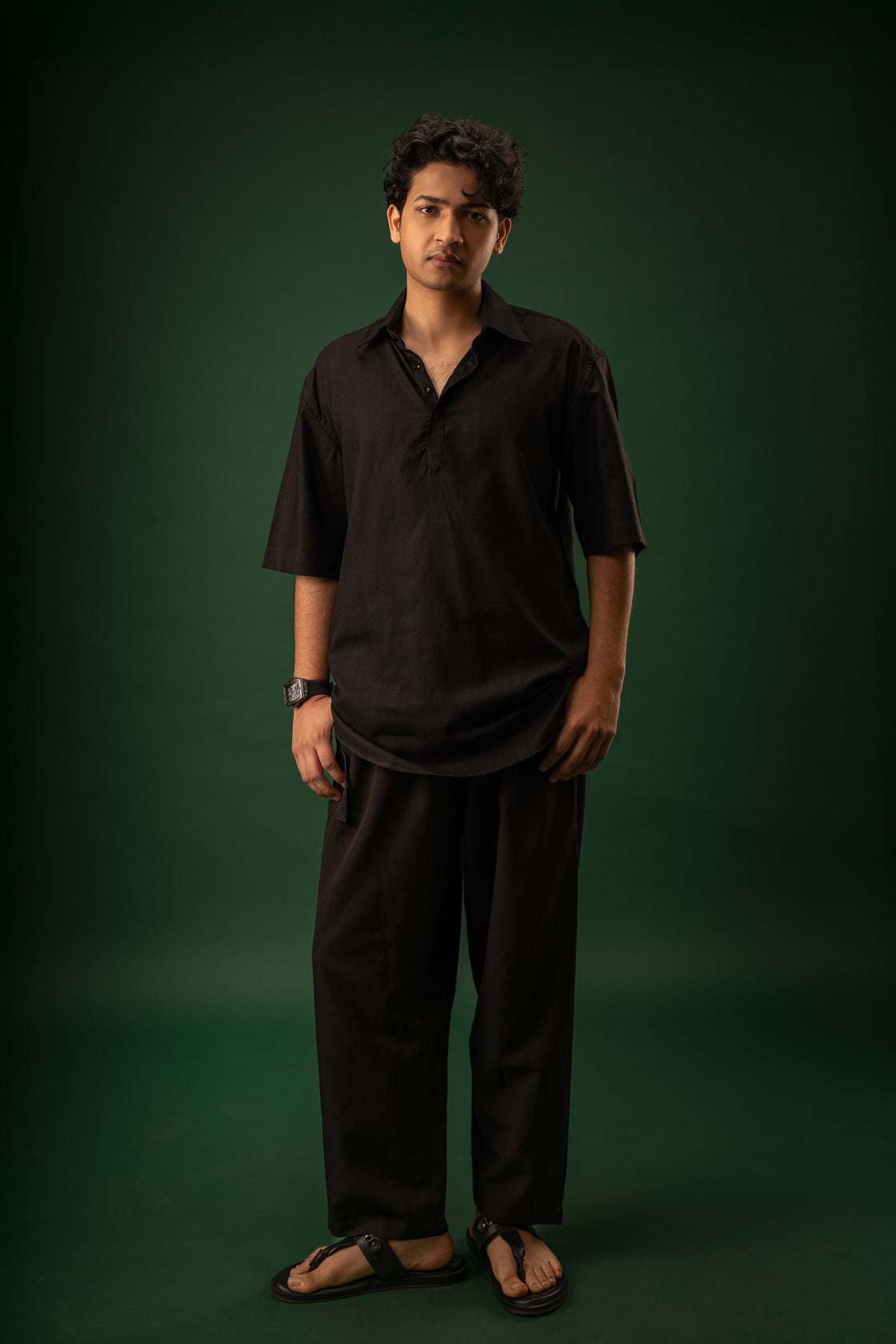 Raven Cloak | OV Short K | 100% Pure Linen | Jet Black