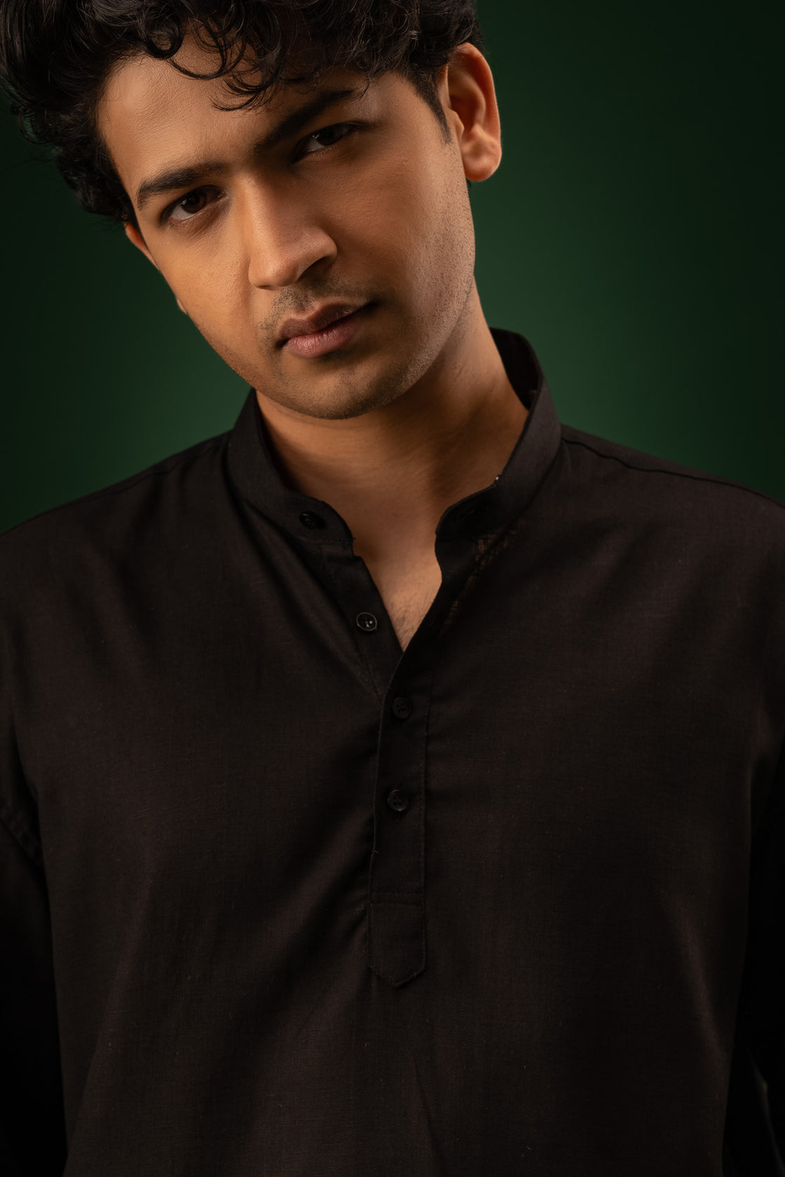 Raven Cloak | OV Short K | 100% Pure Linen | Jet Black